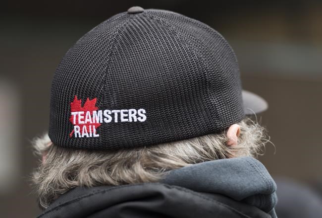 CN Rail workers ratify collective agreement that focuses on employee fatigue | iNFOnews.ca