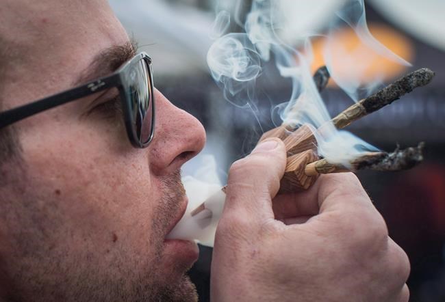 The hunt for online herb: feds seek dope on hazy world of pot's 'cryptomarket' | iNFOnews.ca The hunt for online herb: feds seek dope on hazy world of pot's 'cryptomarket' | iNFOnews.ca