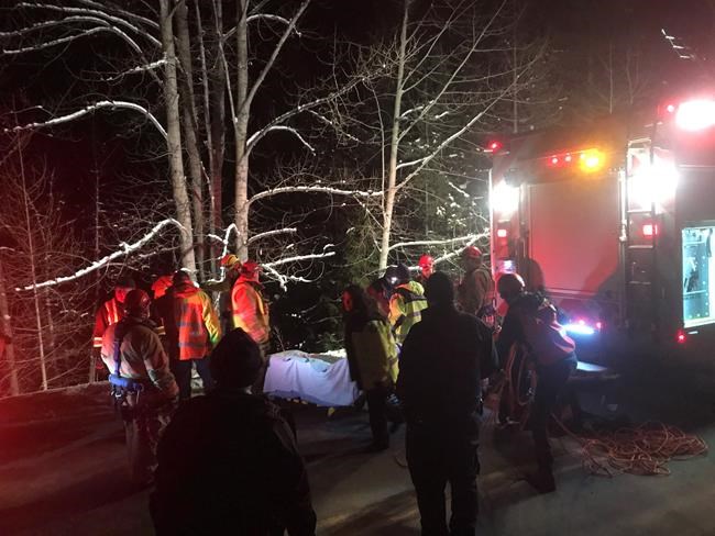 B.C. woman saved after falling from vehicle, spending 12 hours down cliff | iNFOnews.ca B.C. woman saved after falling from vehicle, spending 12 hours down cliff | iNFOnews.ca