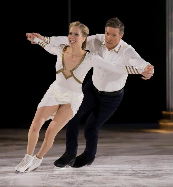 Kaitlyn Weaver and Sheldon Kennedy win season 5 of 'Battle of the Blades' | iNFOnews.ca Kaitlyn Weaver and Sheldon Kennedy win season 5 of 'Battle of the Blades' | iNFOnews.ca