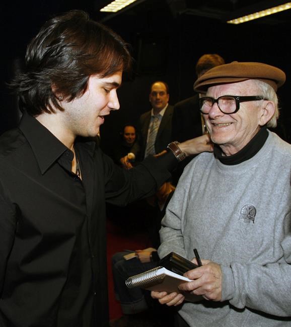 Legendary hockey writer Red Fisher dead at 91 | iNFOnews.ca Legendary hockey writer Red Fisher dead at 91 | iNFOnews.ca