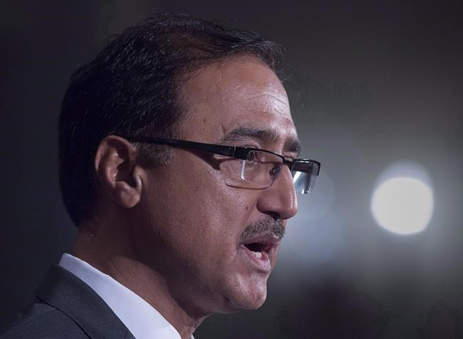 Natural Resources minister says new pipelines the answer to oil price problems | iNFOnews.ca CP750077776