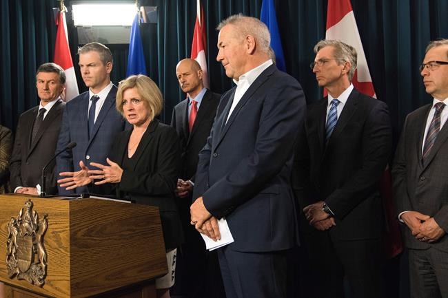 Big banks shave 2016 growth outlooks for Canada in wake of Alberta wildfire | iNFOnews.ca