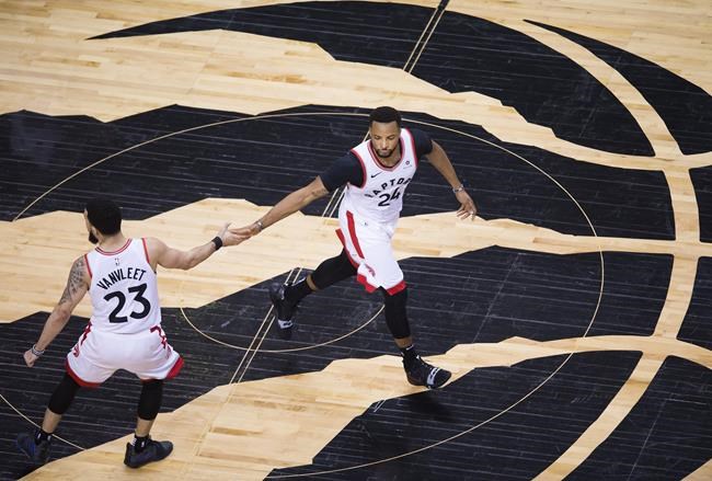 VanVleet, Ibaka and Powell play their part in Raptors' Game 4 win over the Bucks | iNFOnews.ca