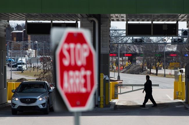 Canada, U.S. working on mutual deal to restrict non-essential travel | iNFOnews.ca CP683846565