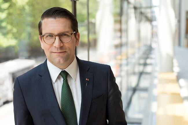 Canadian Opera Company general director Alexander Neef to leave for Paris in 2021 | iNFOnews.ca