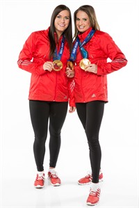 Hockey players Mikkelson and Spooner win 4th straight 'Amazing Race Canada' leg | iNFOnews.ca