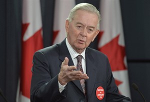 Forget federal leadership, blue-chip panel urges provinces to price carbon now | iNFOnews.ca CP32593206