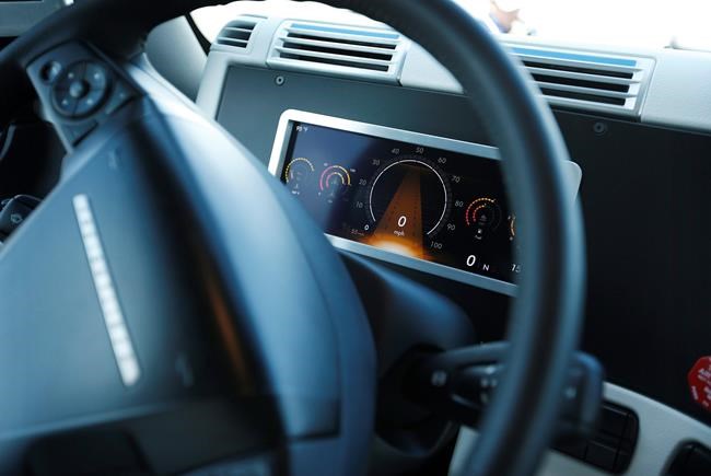 Everyone talks about automation hurting workers: Here are a few solutions | iNFOnews.ca CP668006698