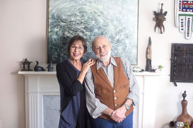 Butter tarts and dictionaries: Five things you didn't know about Sharon and Bram | iNFOnews.ca