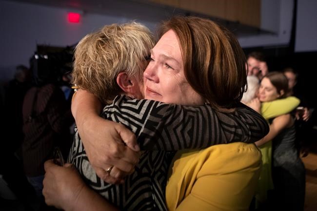 Life after losing: electoral defeat brings whole new set of challenges | iNFOnews.ca CP403720953