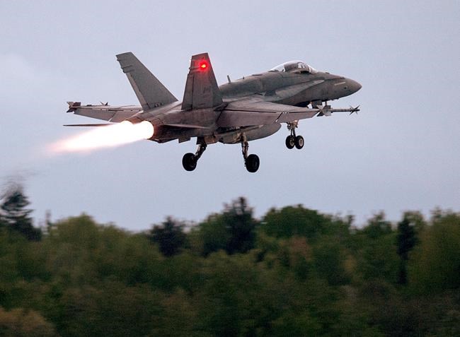 Contractors to help Air Force manage shortage of experienced pilots, technicians | iNFOnews.ca