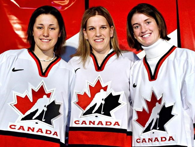 Former player Gina Kingsbury takes over women's team at Hockey Canada | iNFOnews.ca