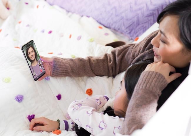 New wave of telemedicine uses mobile phone video to link patients, doctors | iNFOnews.ca
