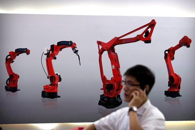 'Doomsday' scenario of mass layoffs due to AI unlikely, federal documents say | iNFOnews.ca