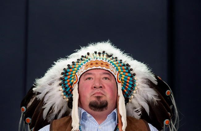 Grand chief's 120-km walk to counter Canada 150 festivities, honour resilience | iNFOnews.ca CP1160771110