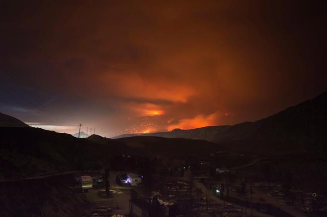 Federal government to supply more funds for B.C. wildfire response | iNFOnews.ca