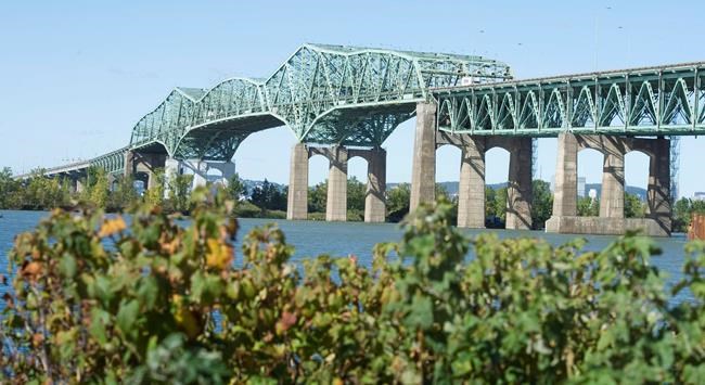 Liberals to delay billions in planned infrastructure spending | iNFOnews.ca