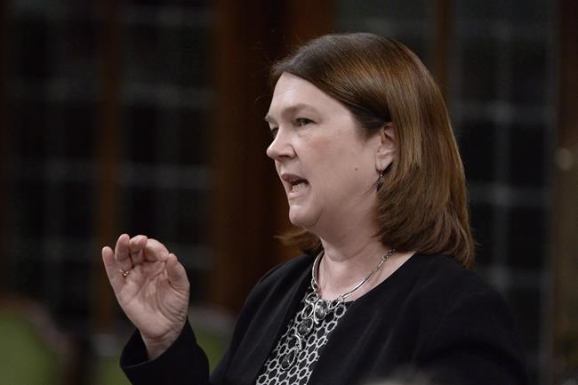 Philpott calls emergency meeting with provinces on Indigenous child welfare | iNFOnews.ca CP296478565