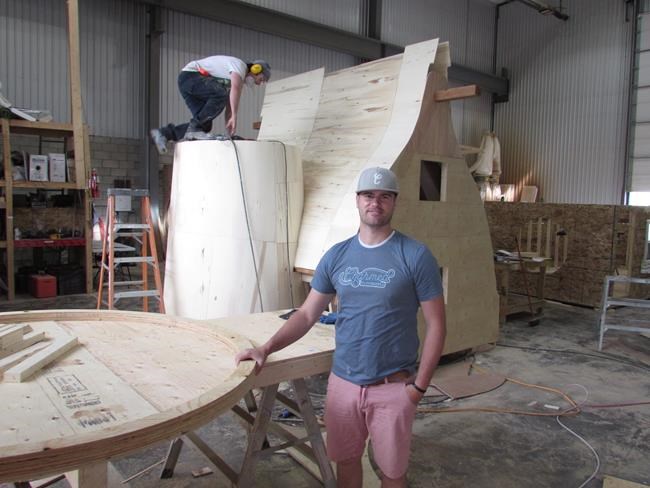 'Nicer than most houses:' $200K luxury playhouses a thriving business | iNFOnews.ca 'Nicer than most houses:' $200K luxury playhouses a thriving business | iNFOnews.ca