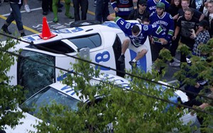 Anniversary of Stanley Cup riot passes relatively quietly in downtown Vancouver | iNFOnews.ca CP18837847
