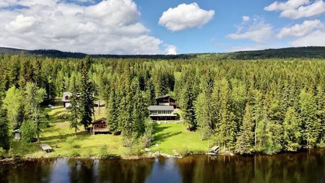 Vacation properties see spike in demand as people look for safe getaways | iNFOnews.ca