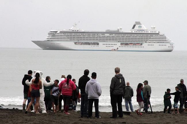 Northerners consider new cruise ship rules after giant vessel's voyage | iNFOnews.ca Northerners consider new cruise ship rules after giant vessel's voyage | iNFOnews.ca