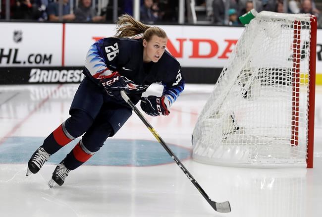 Women once again take centre stage at NHL all-star skills competition | iNFOnews.ca