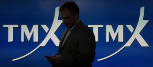 TSX closes at record high as Chinese growth data beats expectations | iNFOnews.ca CP29153797