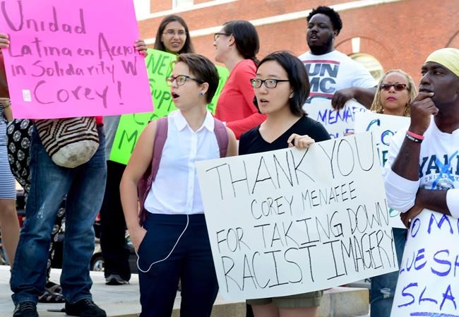 Yale worker destroys stained-glass window depicting slaves | iNFOnews.ca