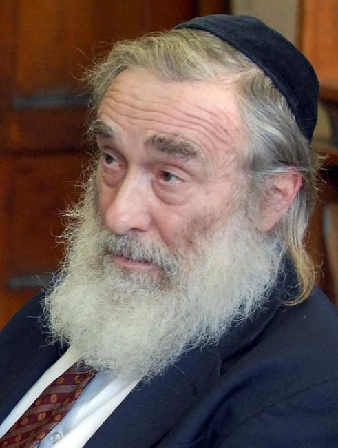 Rabbi accused of raping student ordered to testify at trial | iNFOnews.ca