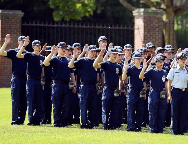 Coast Guard alters training for incoming class due to virus | iNFOnews.ca
