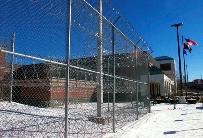 Guards, inmates ally against state in radon-exposure cases | iNFOnews.ca