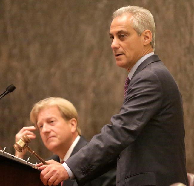 Alderman: Chicago mayor wants to hire 'hundreds' more police | iNFOnews.ca