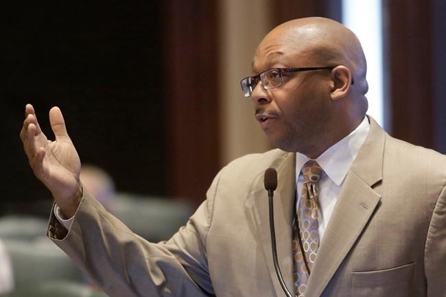 Illinois has budget but no school funding plan | iNFOnews.ca