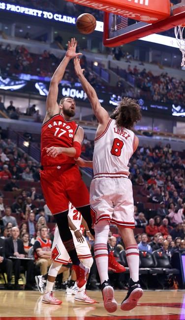 Bulls beat Raptors for 11th straight time, 105-94 | iNFOnews.ca Bulls beat Raptors for 11th straight time, 105-94 | iNFOnews.ca