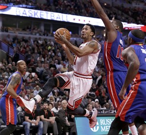 Raptors lose 100-93 to Bulls in battle for Eastern Conference lead | iNFOnews.ca CP30693439