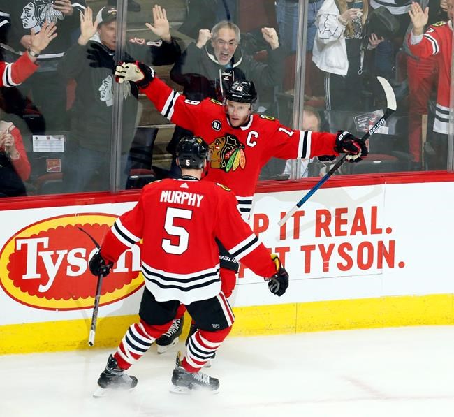 Toews OT goal sends Blackhawks past Canucks to 6th straight | iNFOnews.ca