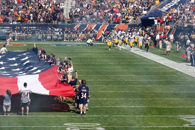 The Latest: More than 200 NFL players don't stand for anthem | iNFOnews.ca The Latest: More than 200 NFL players don't stand for anthem | iNFOnews.ca