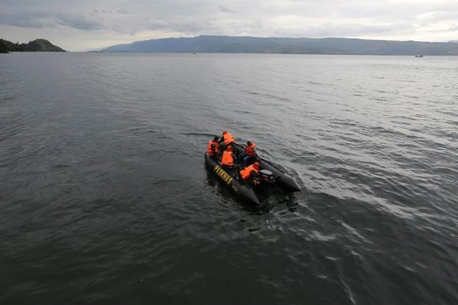Indonesia identifies likely location of sunken ferry | iNFOnews.ca Indonesia identifies likely location of sunken ferry | iNFOnews.ca