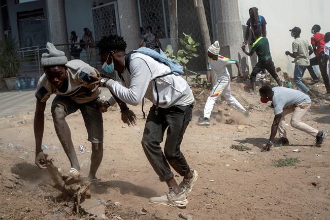 EXPLAINER: Why Senegal protesters are clashing with police | iNFOnews.ca