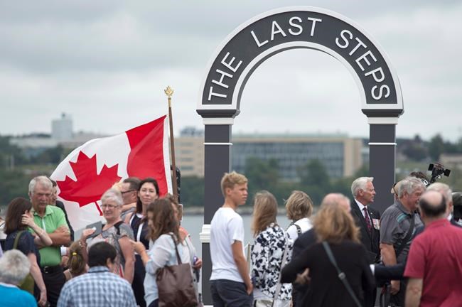 Memorial arch marks departure of soldiers who fought in the Great War | iNFOnews.ca