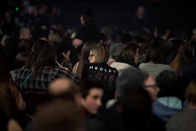 Concert-goers stand by Hedley as tour goes on amid sexual-misconduct allegations | iNFOnews.ca