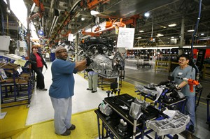 CAW says shop floor leadership unanimously backing tentative Chrysler deal | iNFOnews.ca CP20270825