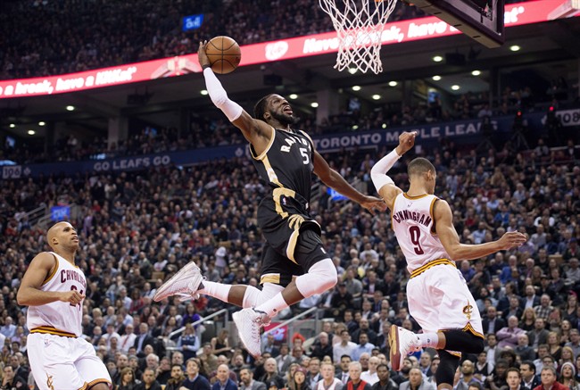 Kyle Lowry scores 27 points to lift Raptors 103-99 over Cavaliers | iNFOnews.ca CP35464938