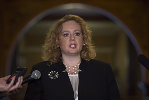 Canadian Press NewsAlert: Ontario premier files libel suit against Opposition leader | iNFOnews.ca CP28011073