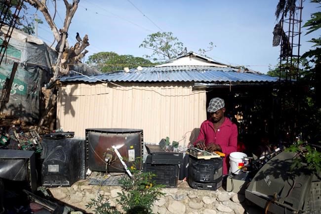 On earthquake anniversary, Haitians trying to rebuild | iNFOnews.ca