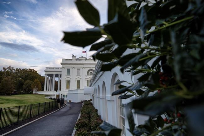 Poll shows red flags for both sides in impeachment inquiry | iNFOnews.ca CP372382067