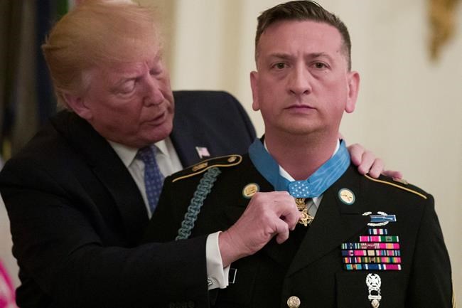 Trump awards highest military honour to Iraq War veteran | iNFOnews.ca
