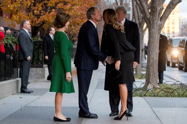 Laura Bush: Tour of White House Christmas decor was 'sweet' | iNFOnews.ca